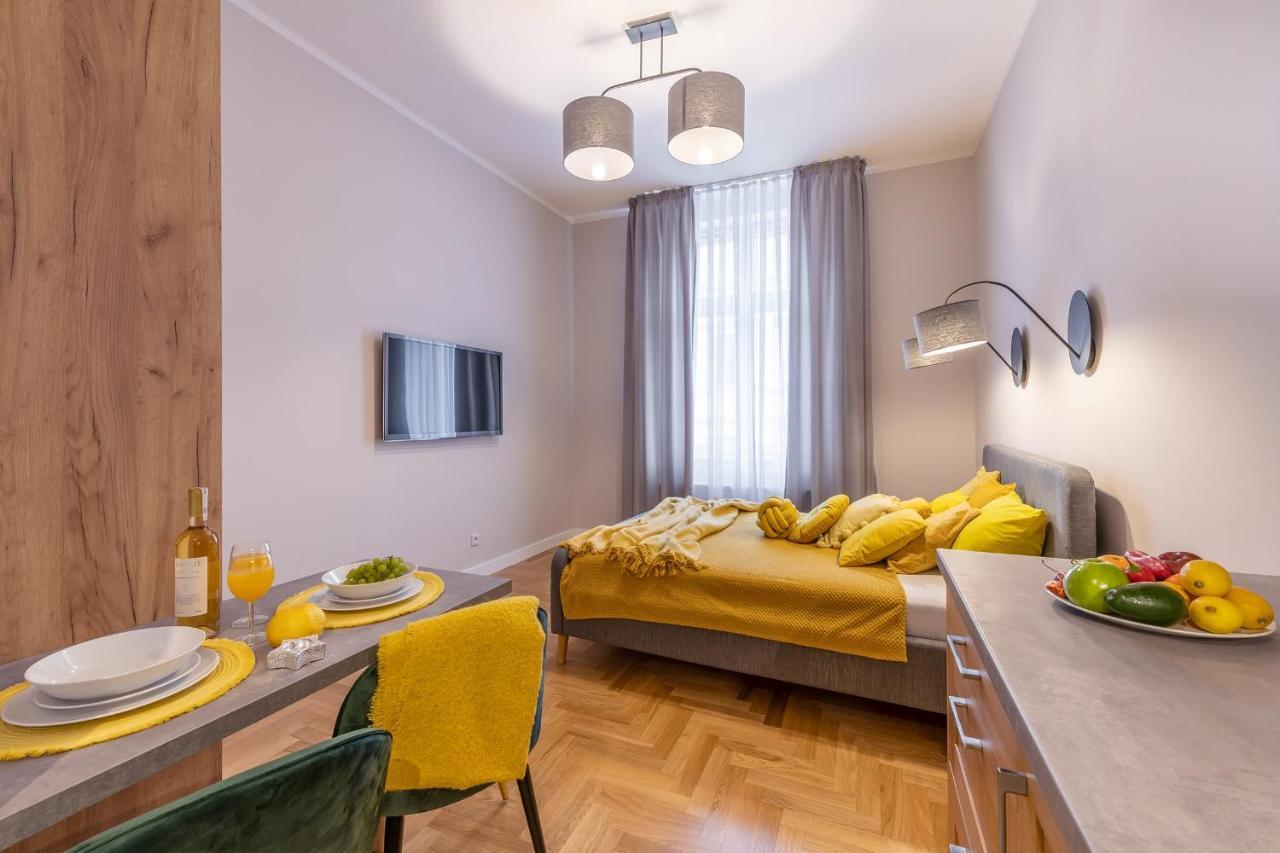Scandic Apartments - Old Town Краків Екстер'єр фото